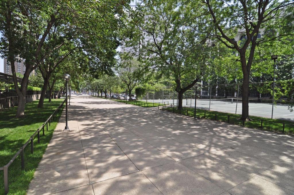 19 S 1st Street Unit: B1503