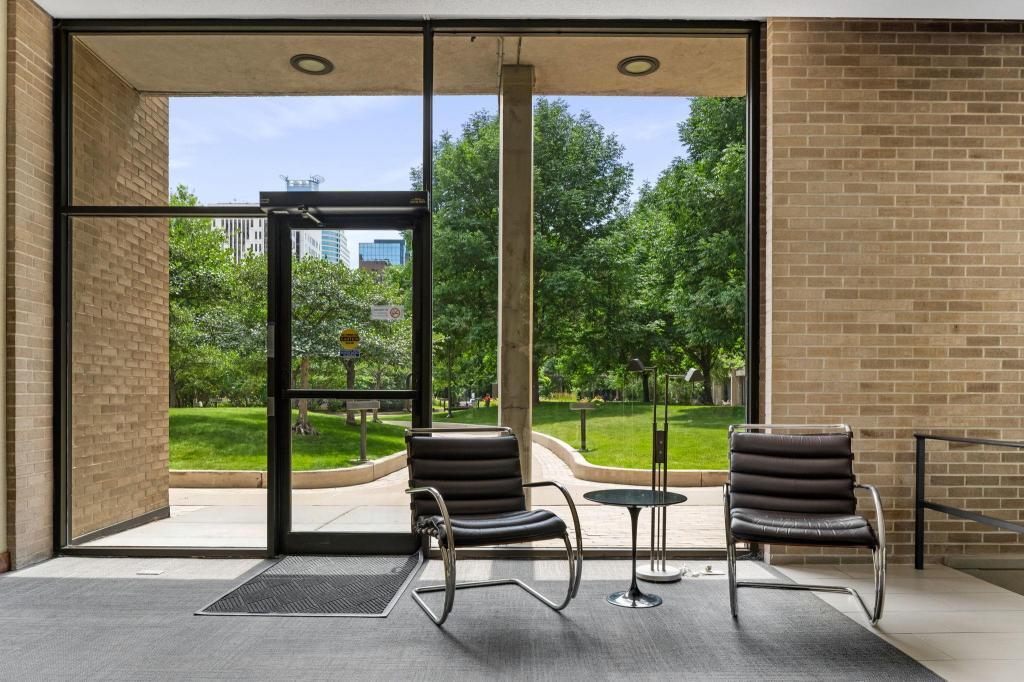 19 S 1st Street Unit: B1503