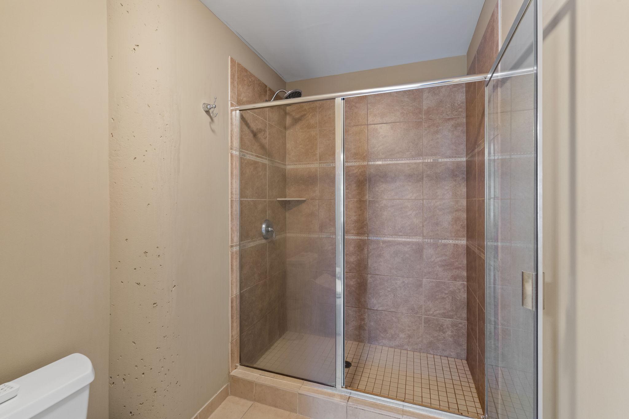 215 10th Avenue S Unit: 703