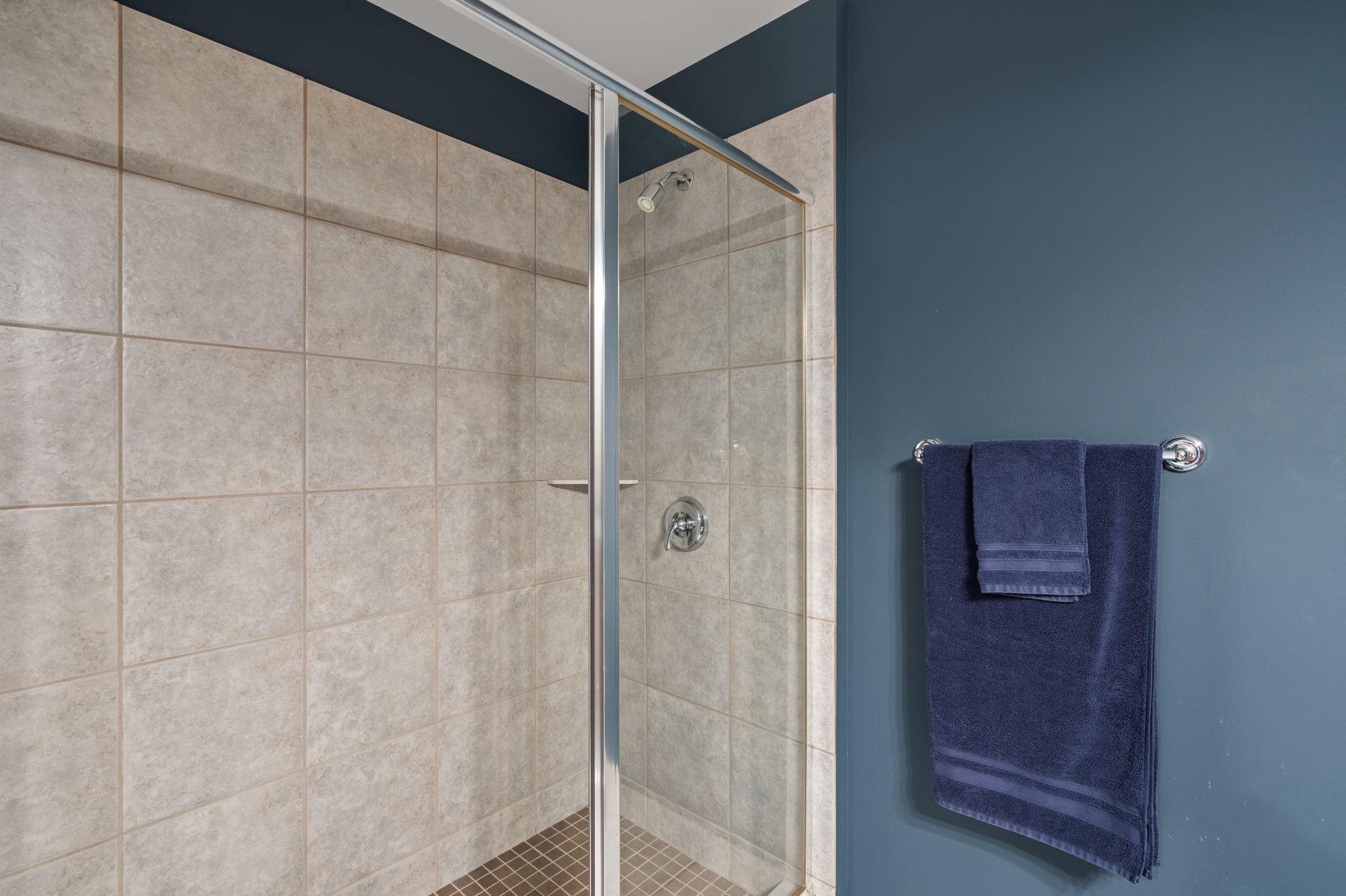 215 10th Avenue S Unit: 703