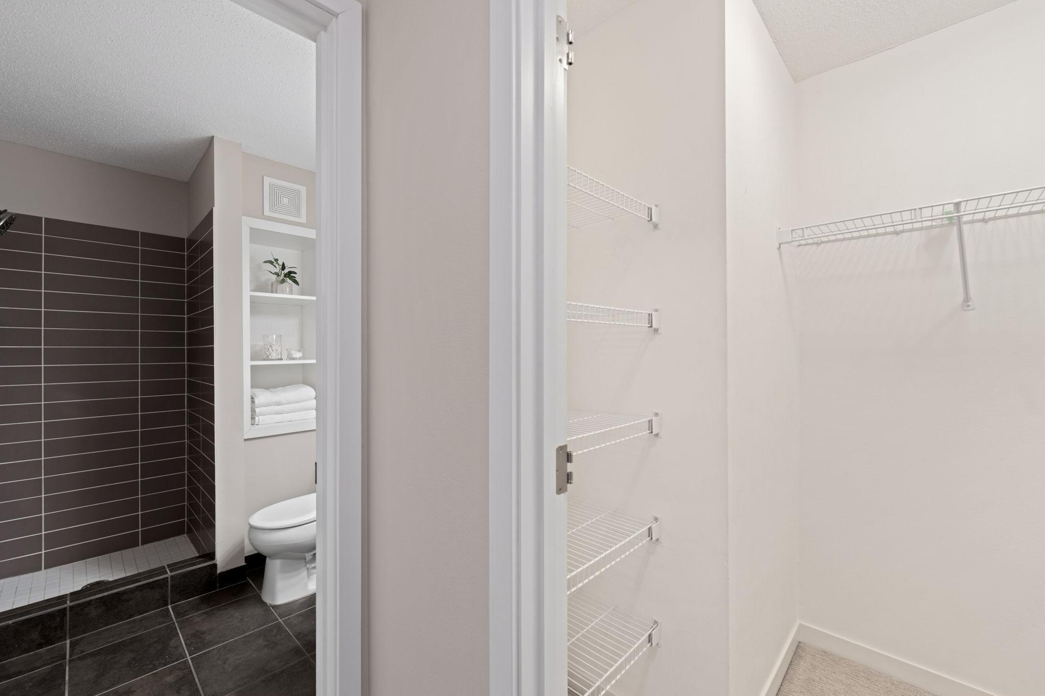 48 Groveland Terrace Unit: B307