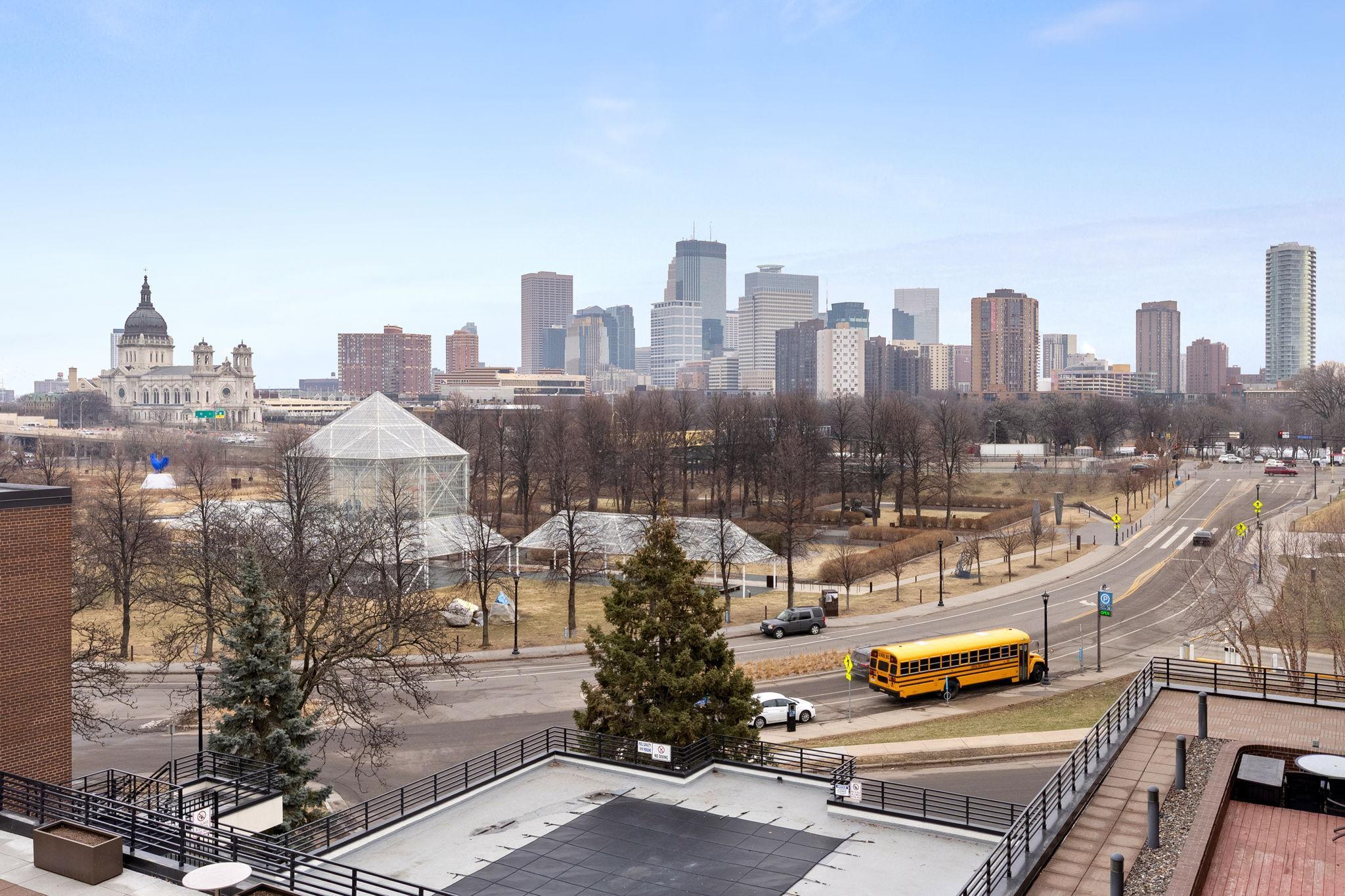 48 Groveland Terrace Unit: B307
