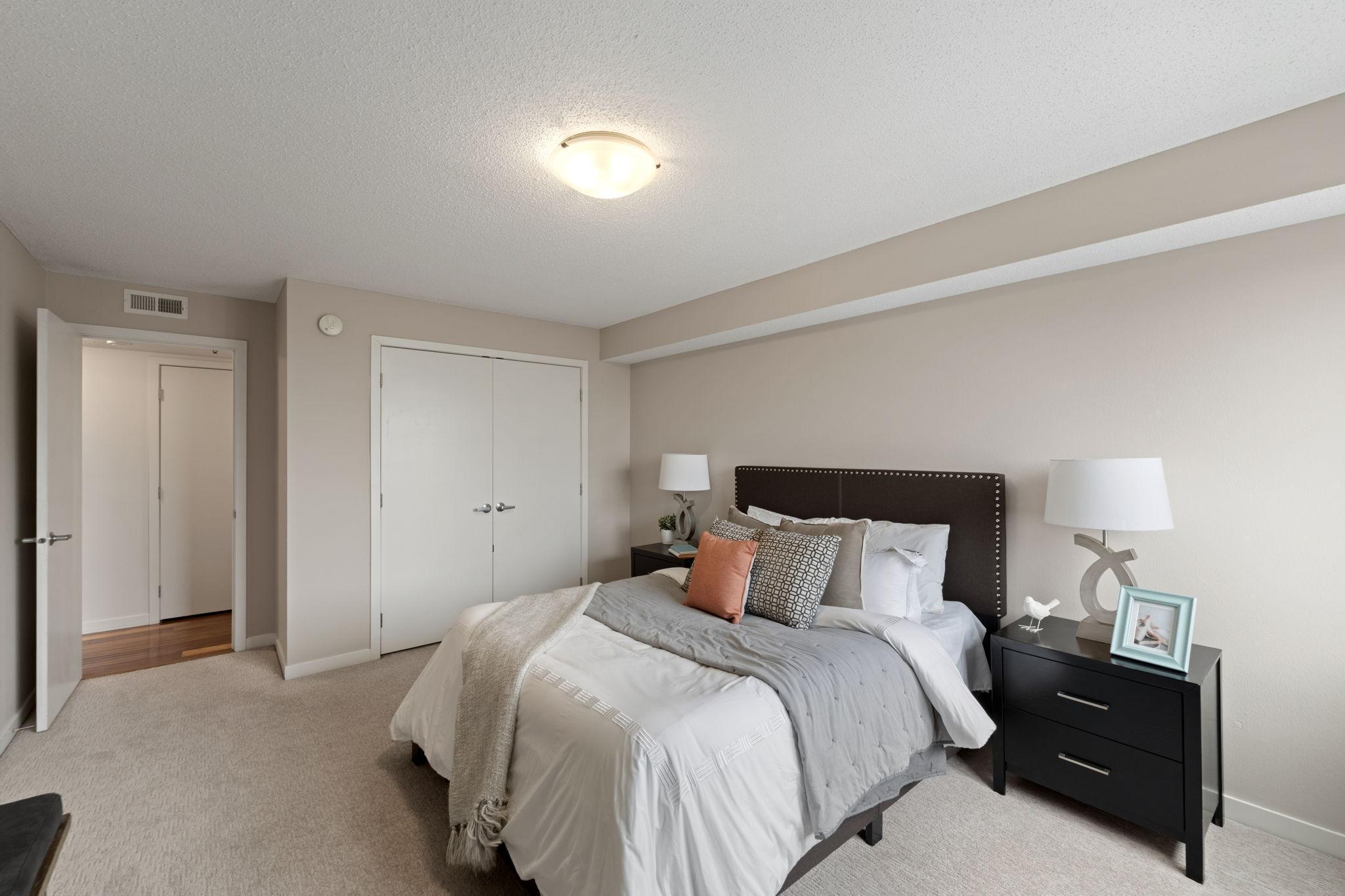 48 Groveland Terrace Unit: B307