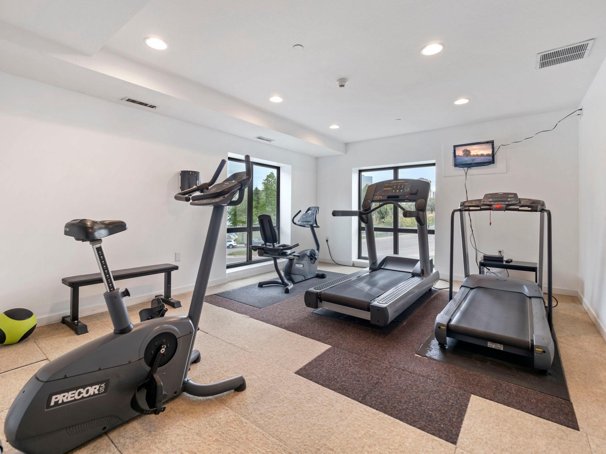 48 Groveland Terrace Unit: B307