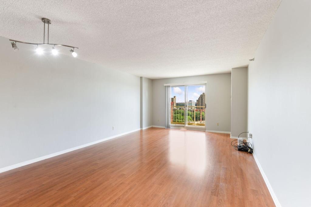 401 S 1st Street Unit: 1705