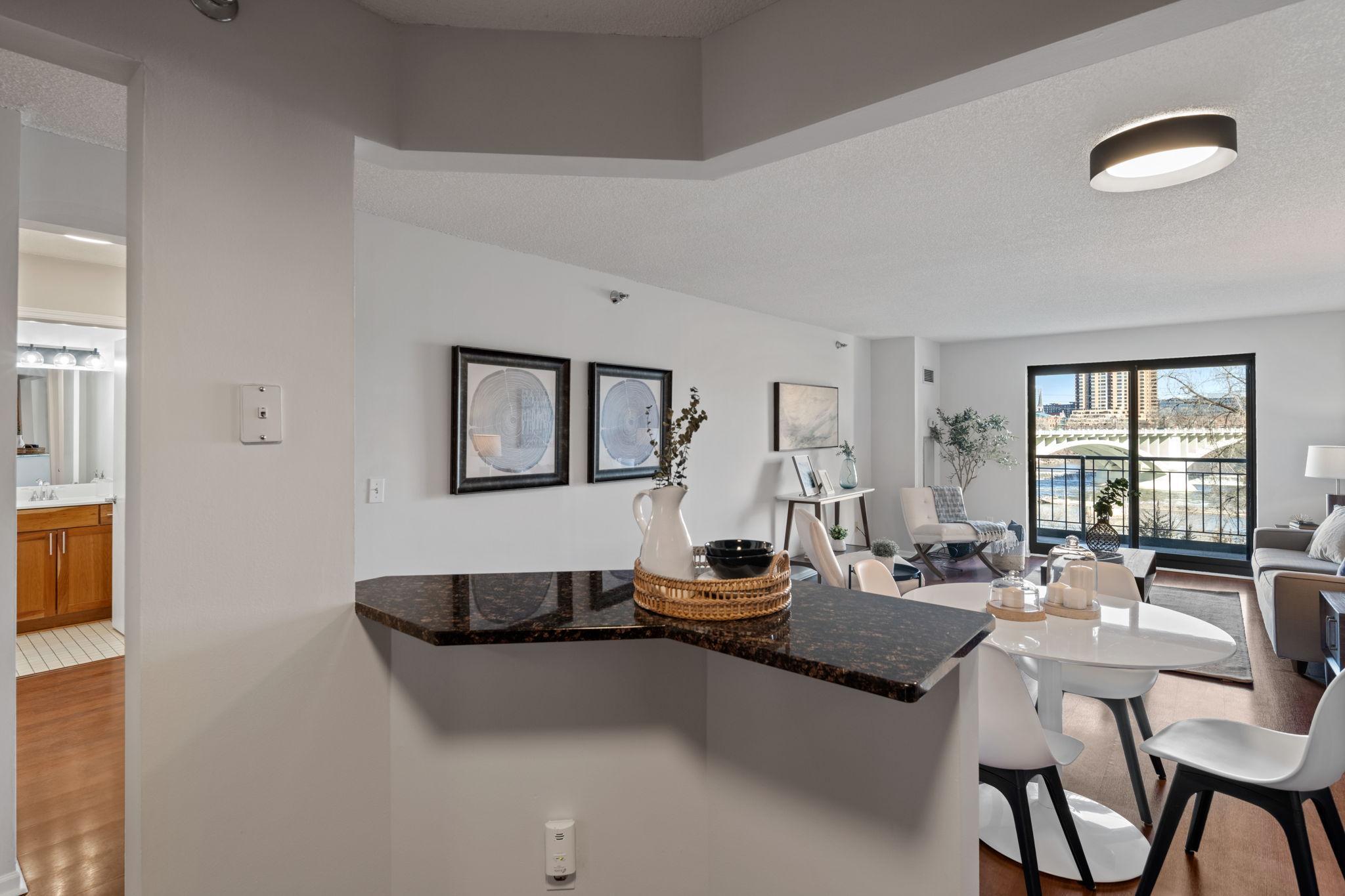 401 S 1st Street Unit: 213