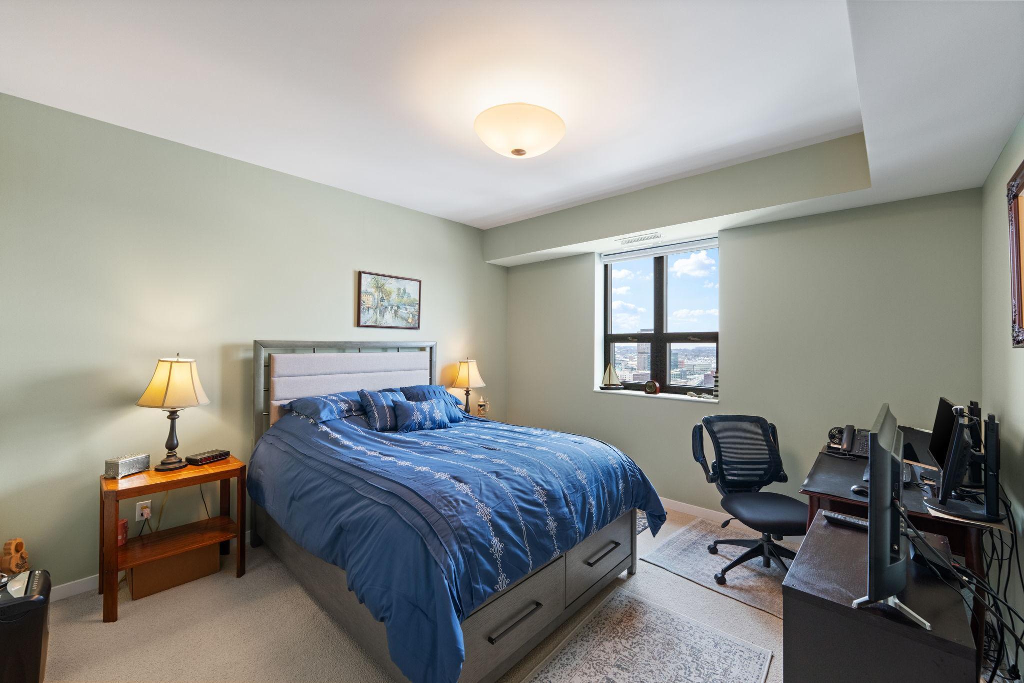 100 3rd Avenue S Unit: 2604