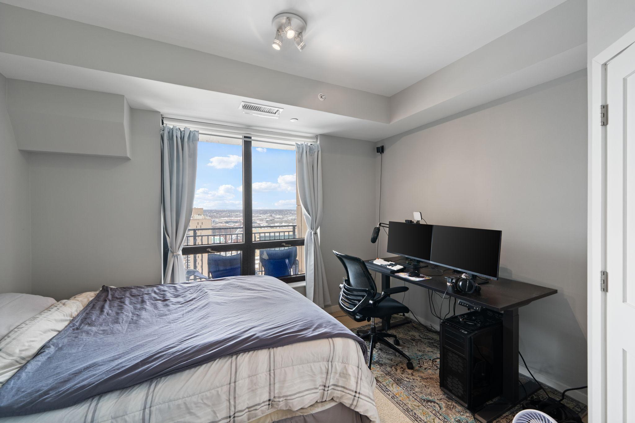 100 3rd Avenue S Unit: 2604