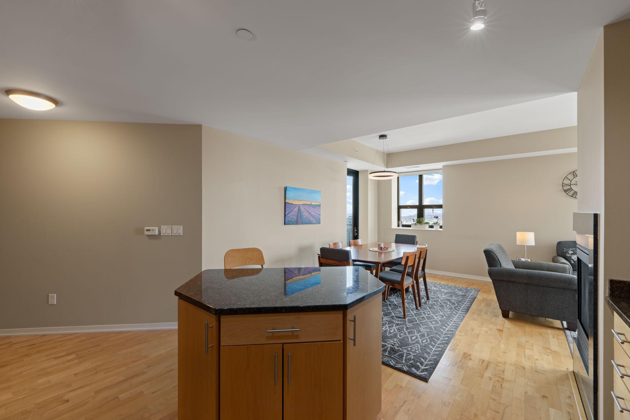 100 3rd Avenue S Unit: 2604