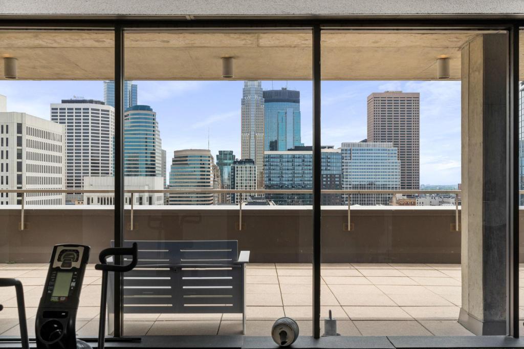 19 S 1st Street Unit: B1503