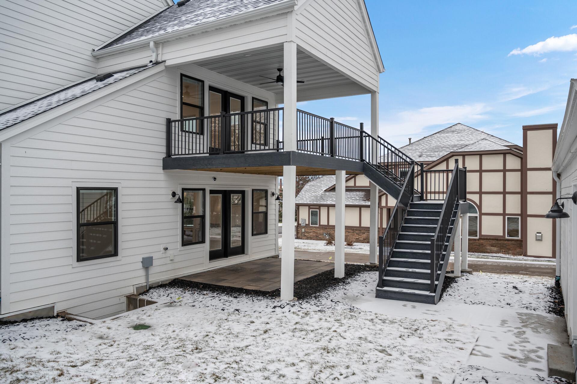 1820 Mckinley Street NE