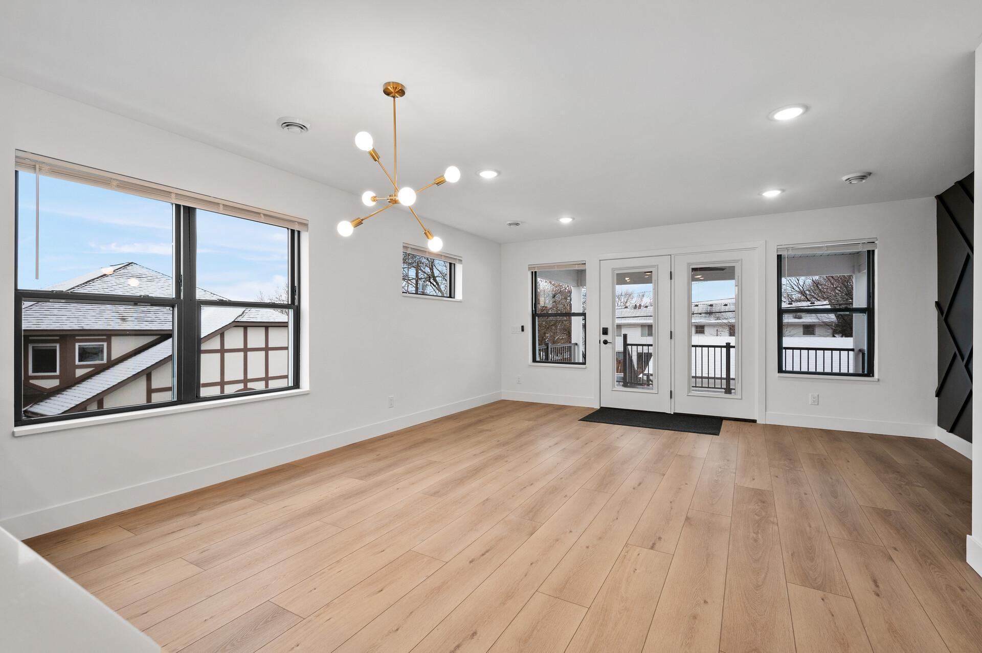 1820 Mckinley Street NE