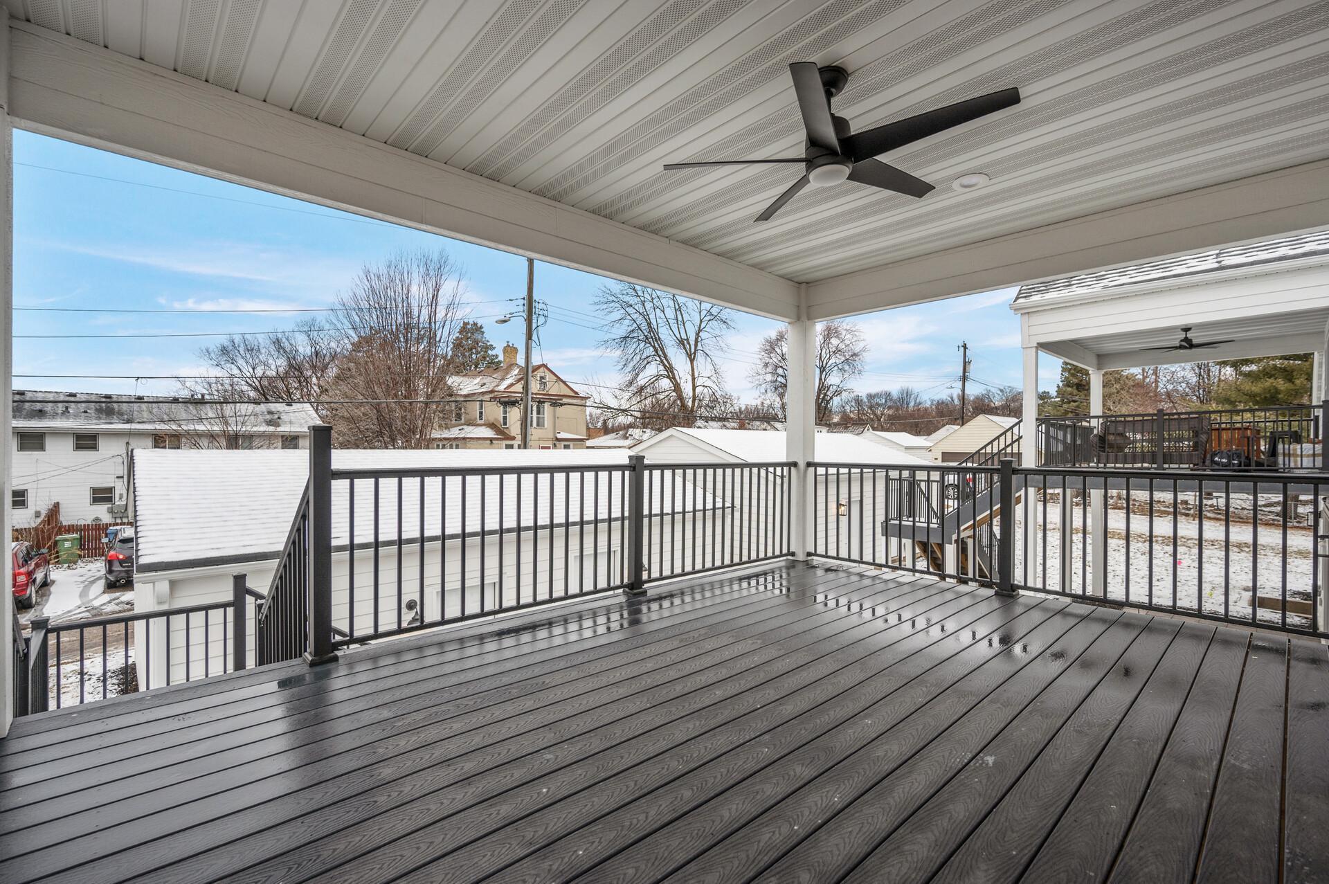 1820 Mckinley Street NE