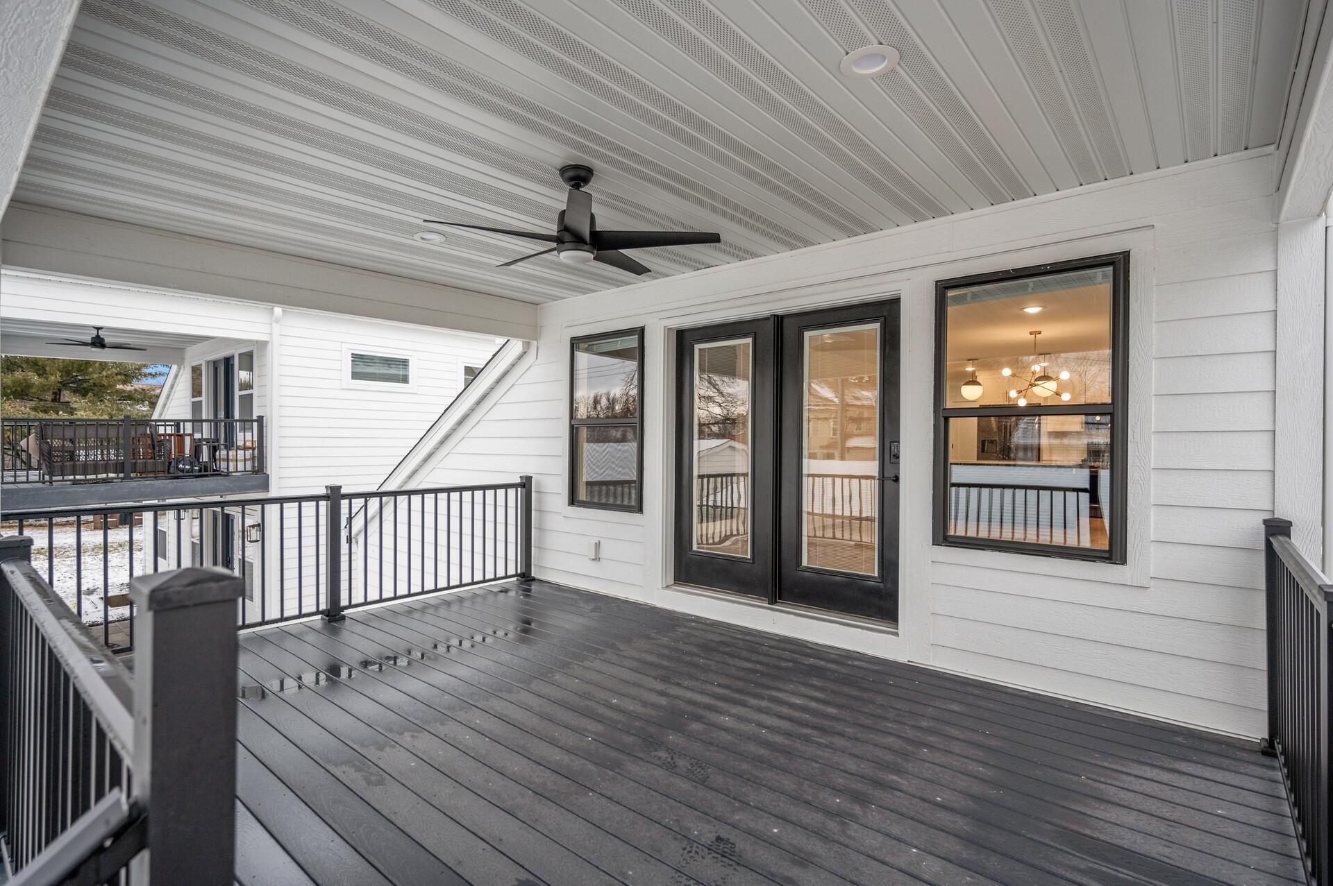 1820 Mckinley Street NE