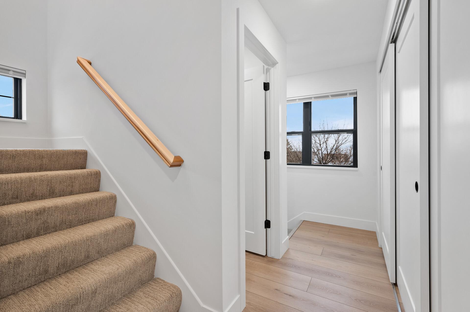 1820 Mckinley Street NE