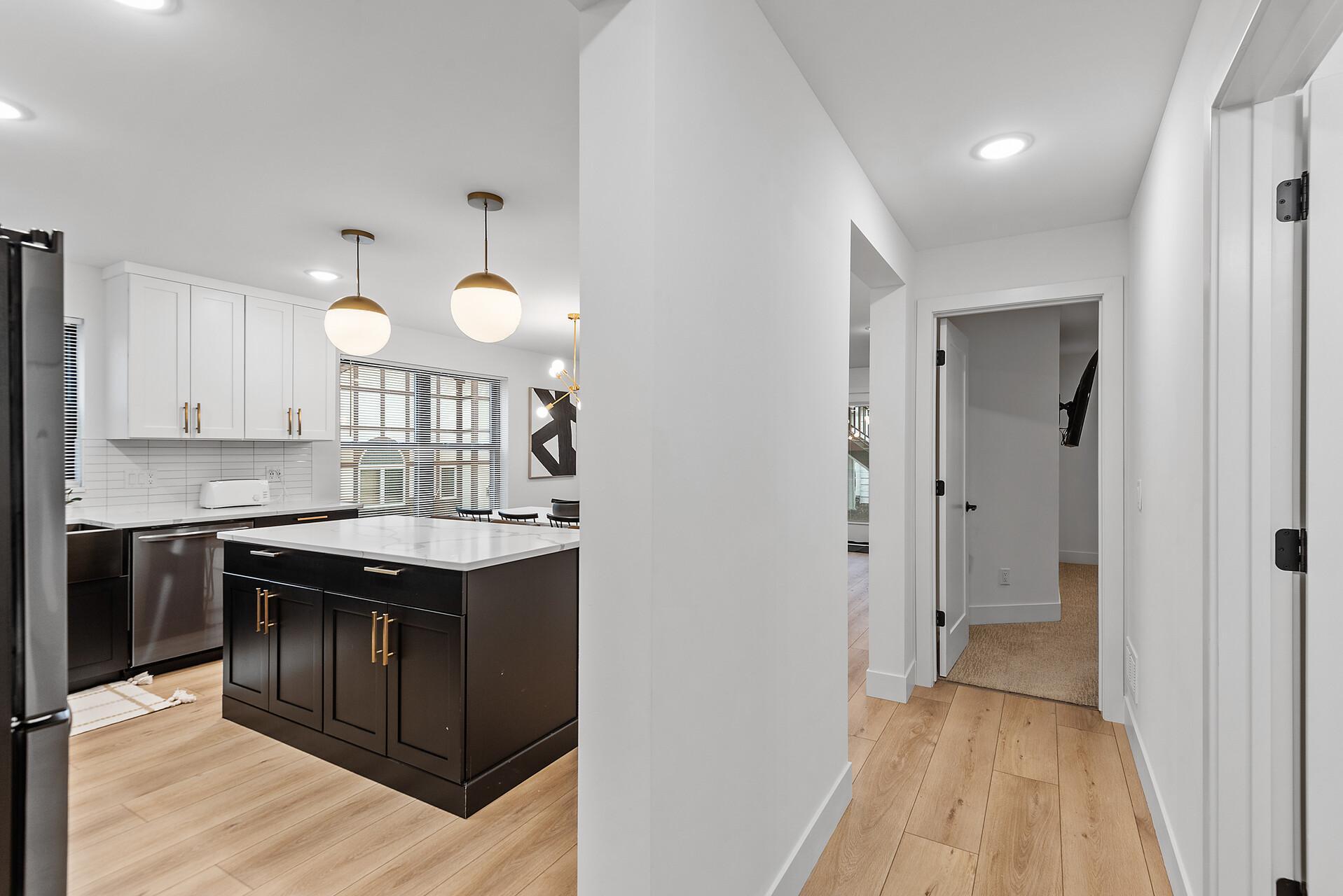 1820 Mckinley Street NE