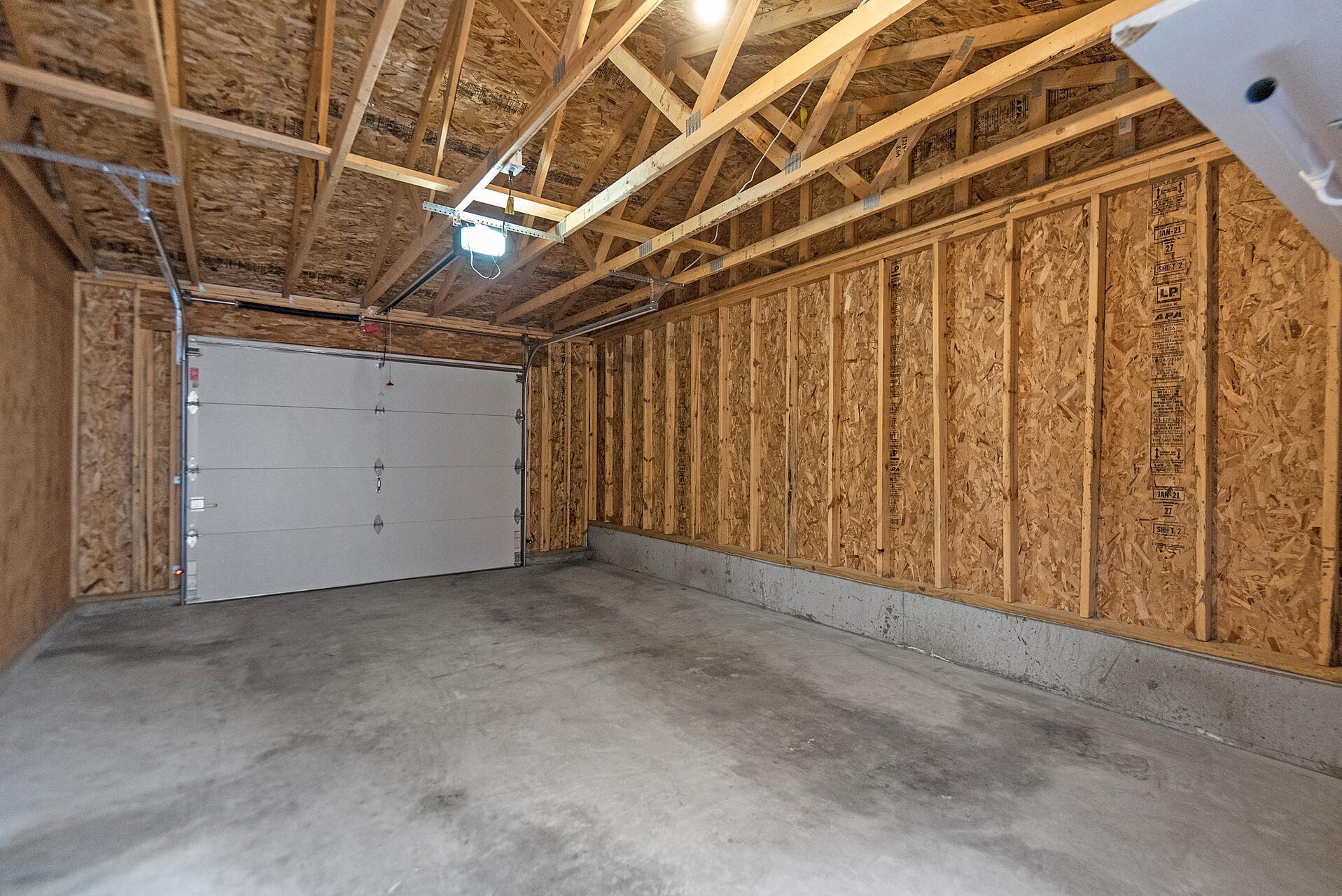 1820 Mckinley Street NE