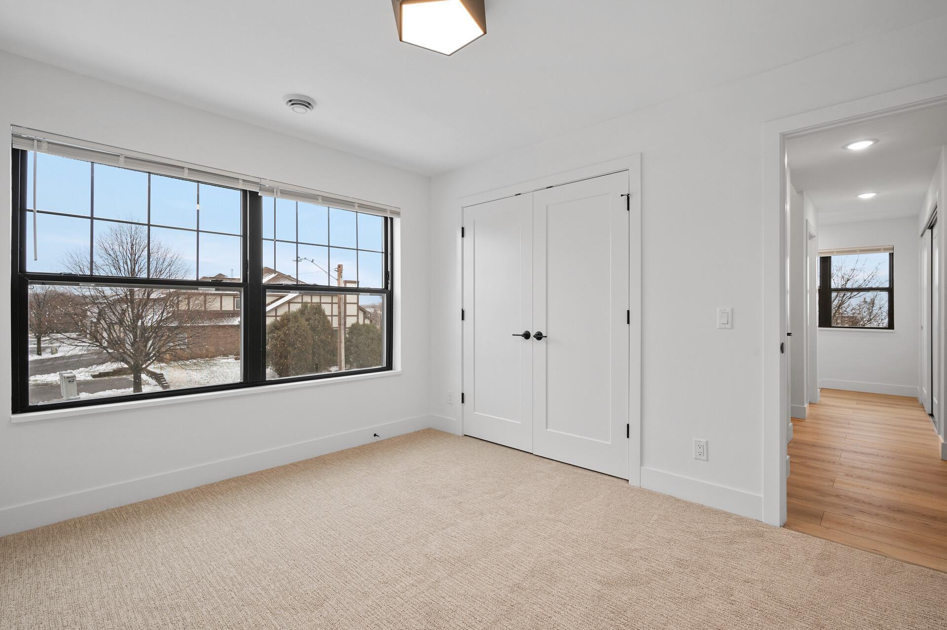 1820 Mckinley Street NE