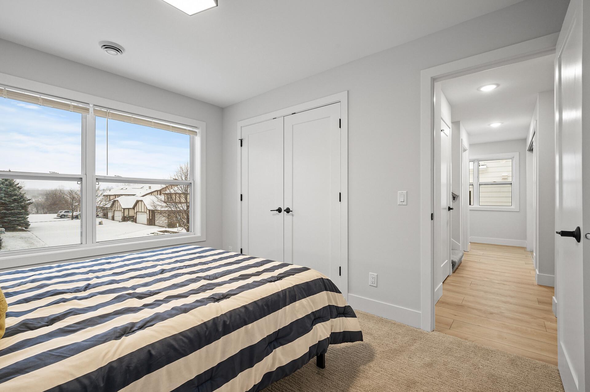 1830 Mckinley Street NE