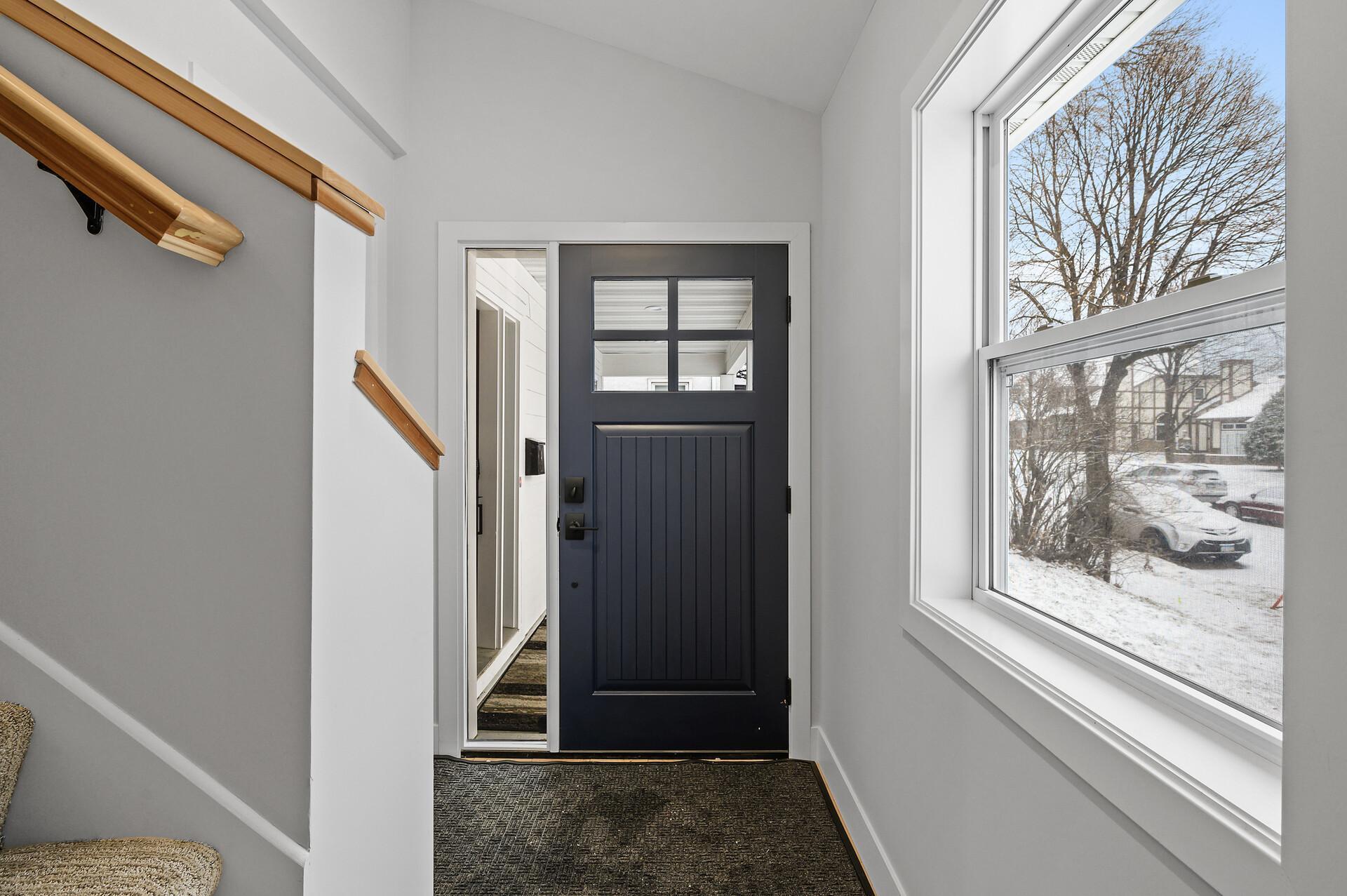 1830 Mckinley Street NE