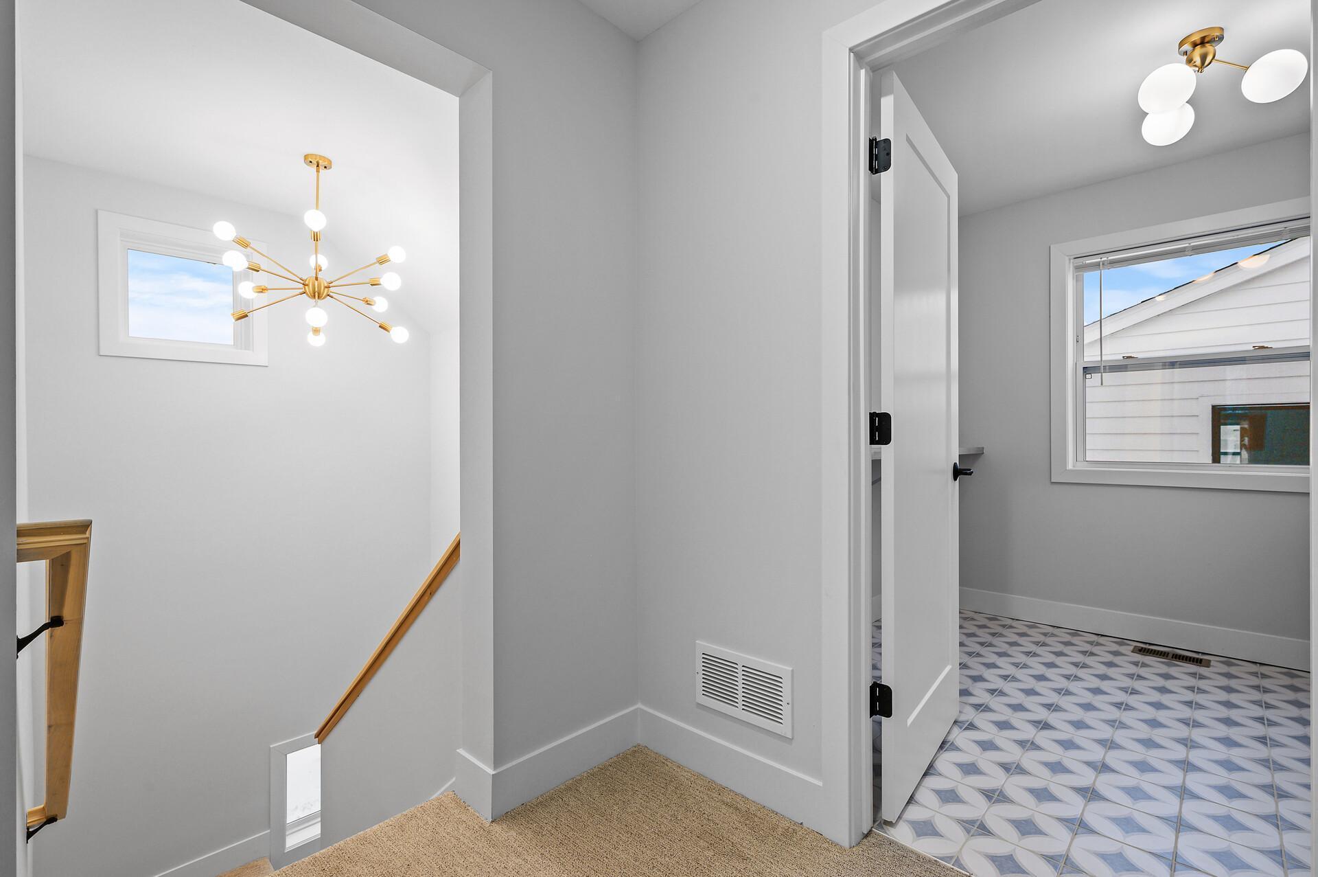 1830 Mckinley Street NE