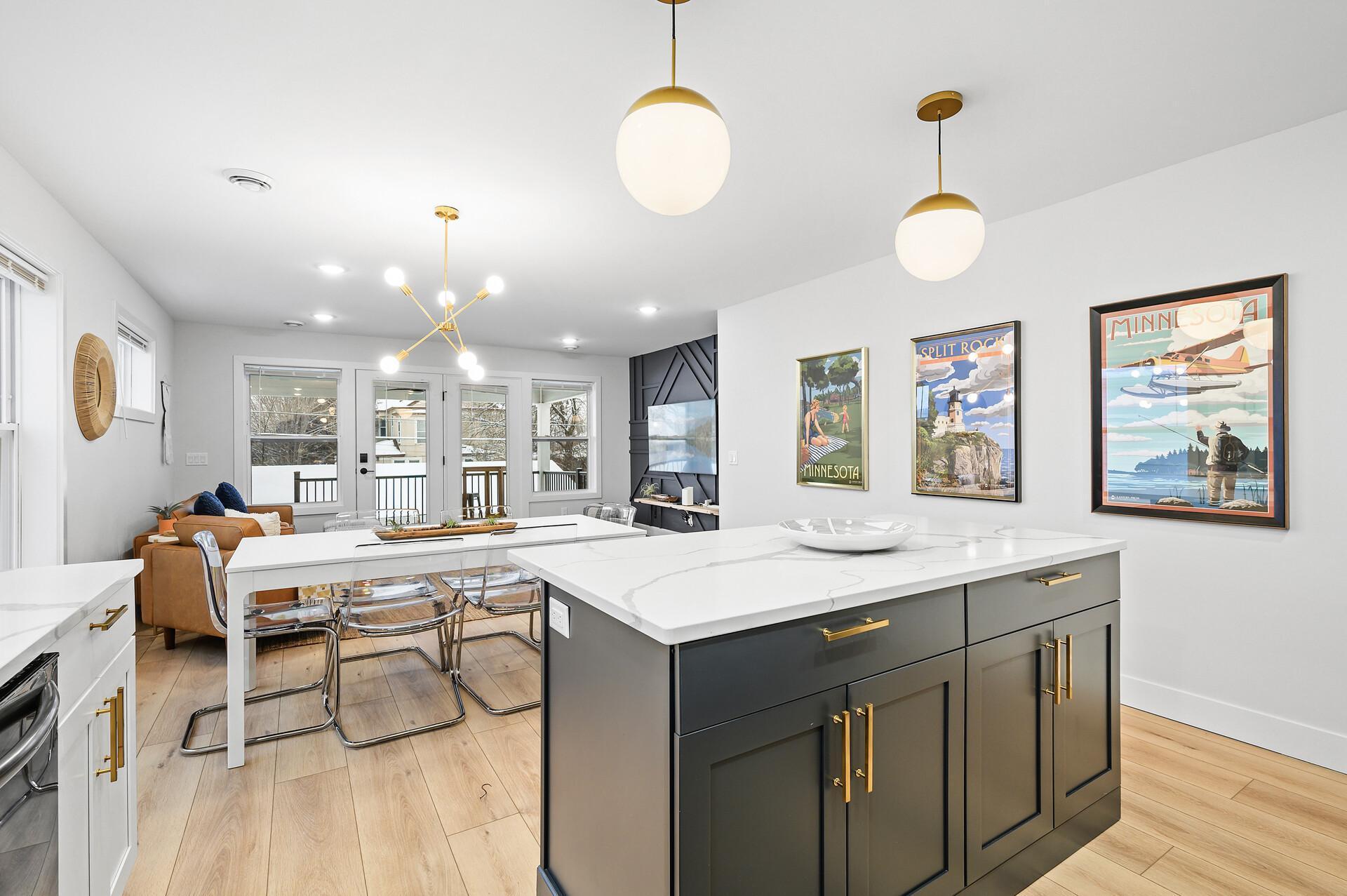 1830 Mckinley Street NE