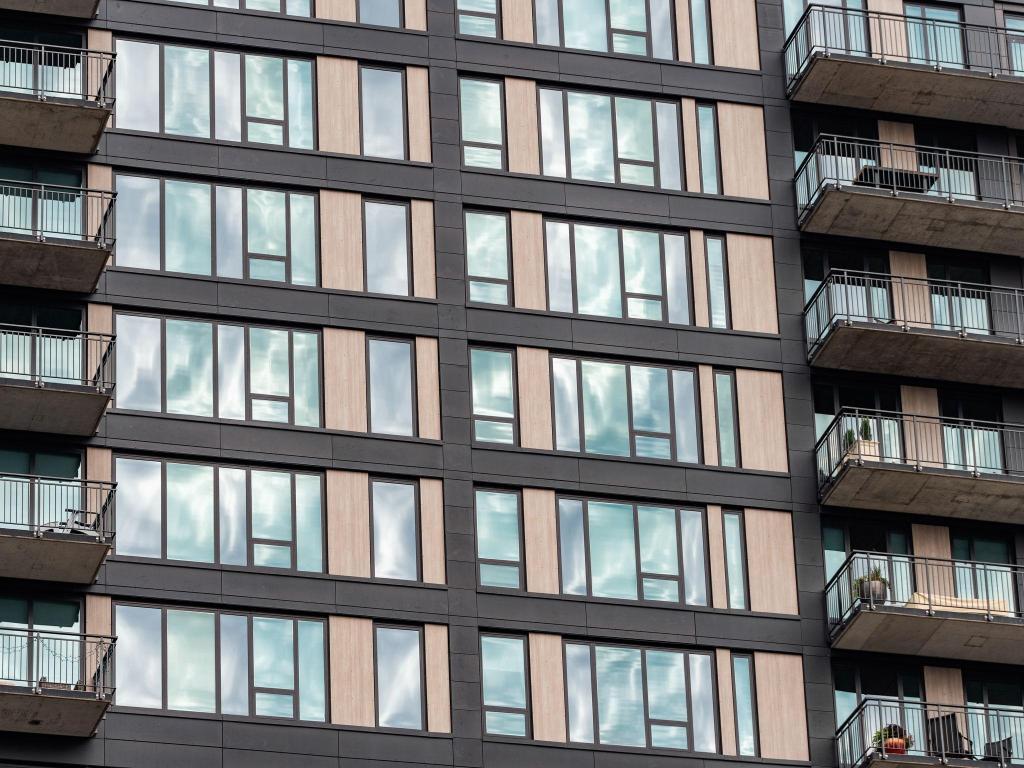 1240 S 2nd Street Unit: 922