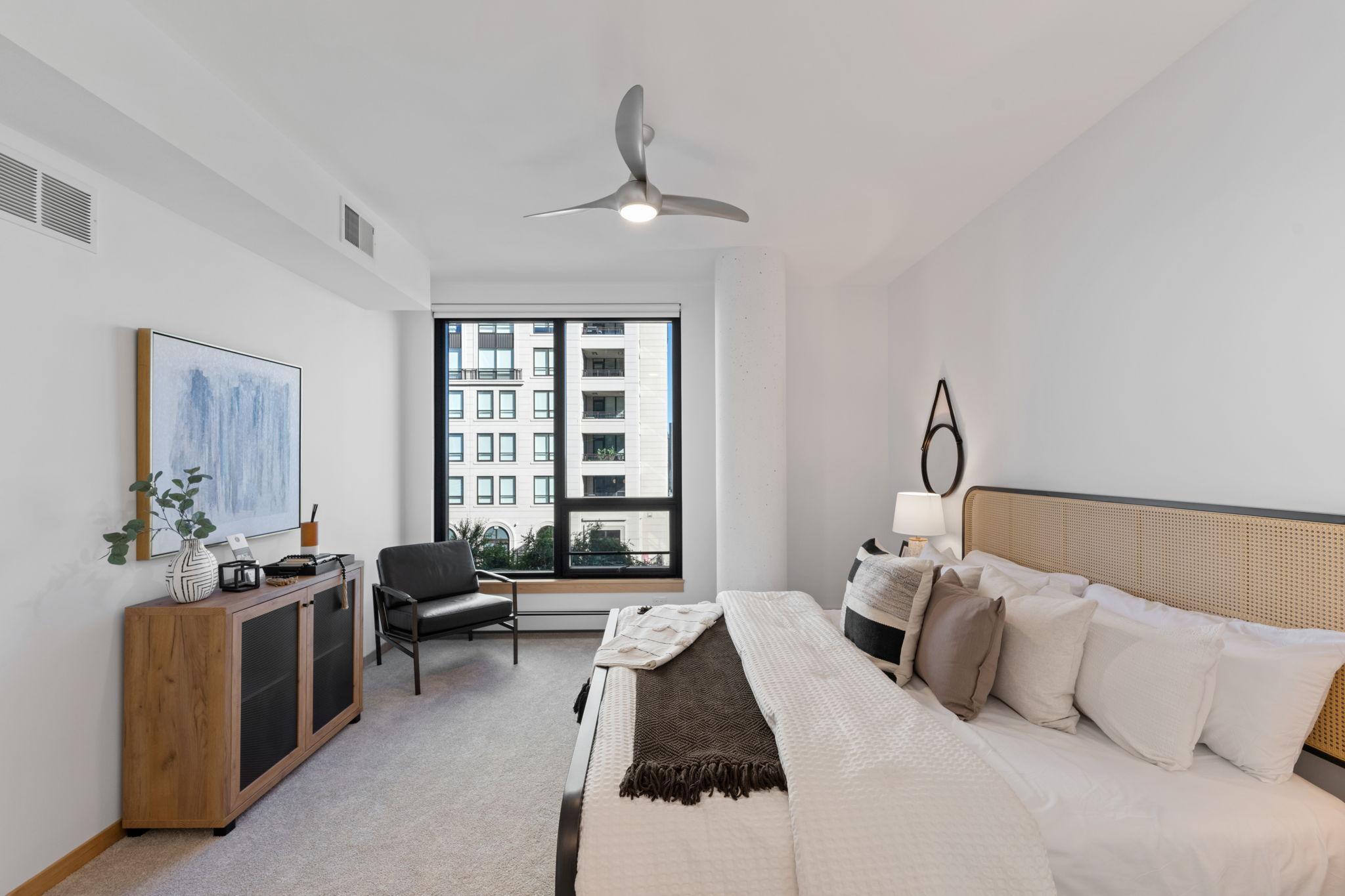 1240 S 2nd Street Unit: 922