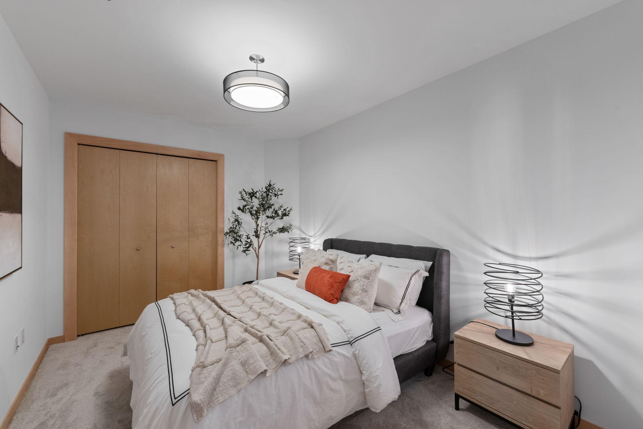 1240 S 2nd Street Unit: 922