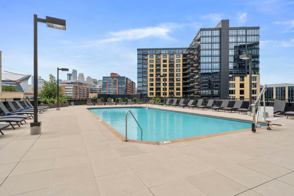 1240 S 2nd Street Unit: 922