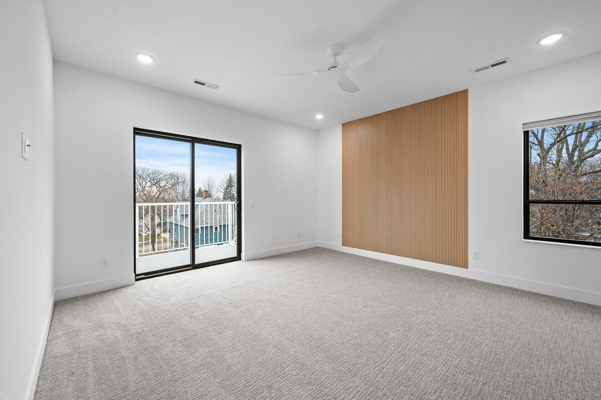 2318 Johnson Street NE Unit: 201