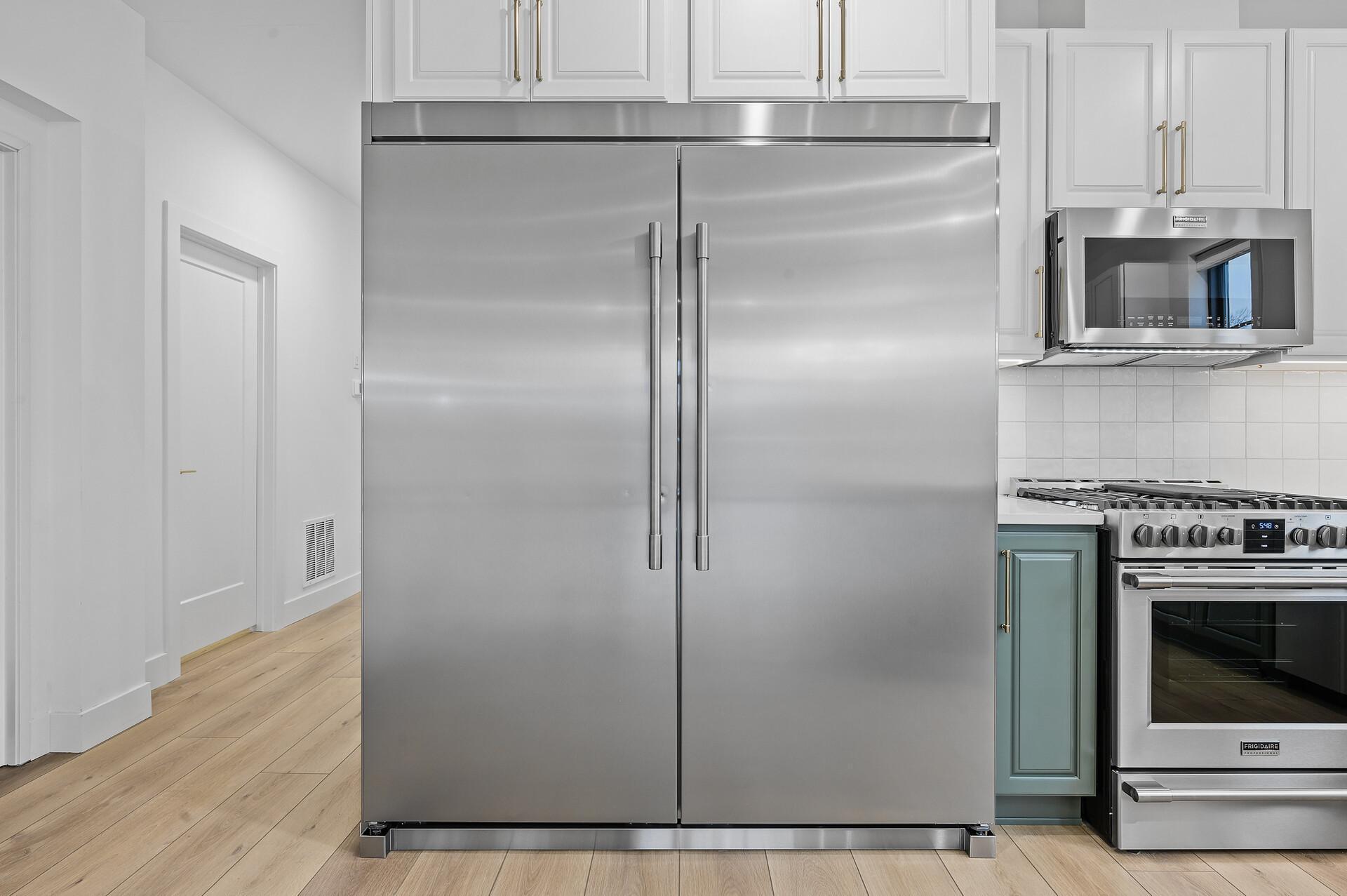 2318 Johnson Street NE Unit: 201