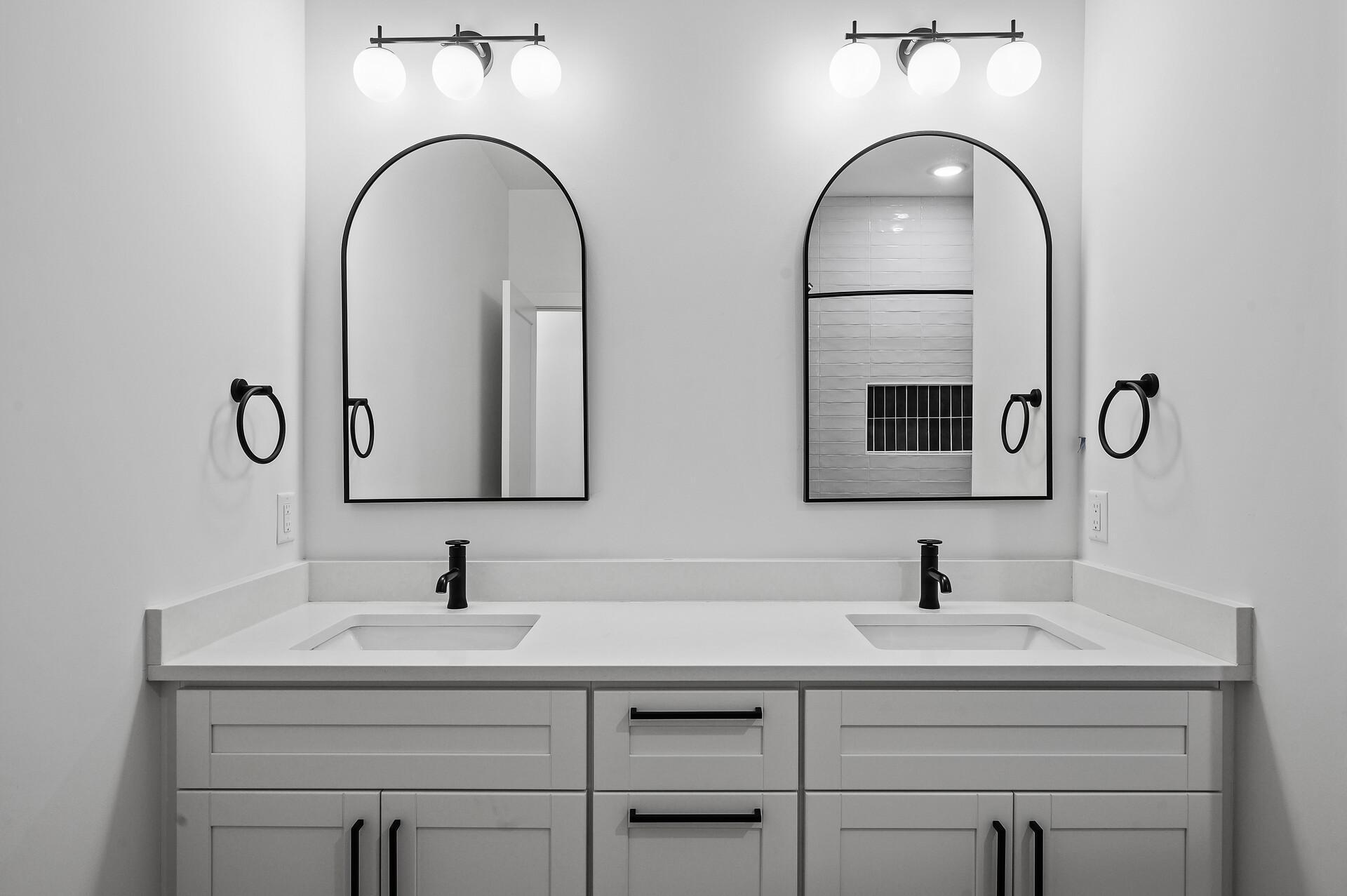 2318 Johnson Street NE Unit: 201