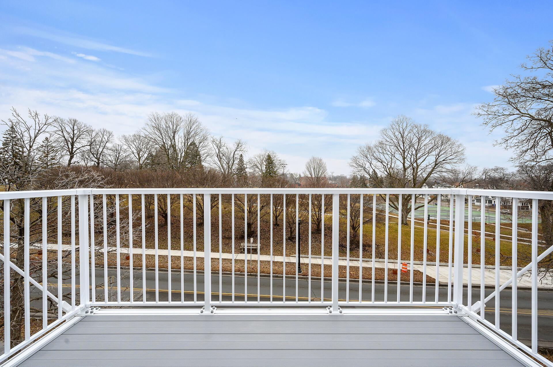 2318 Johnson Street NE Unit: 201