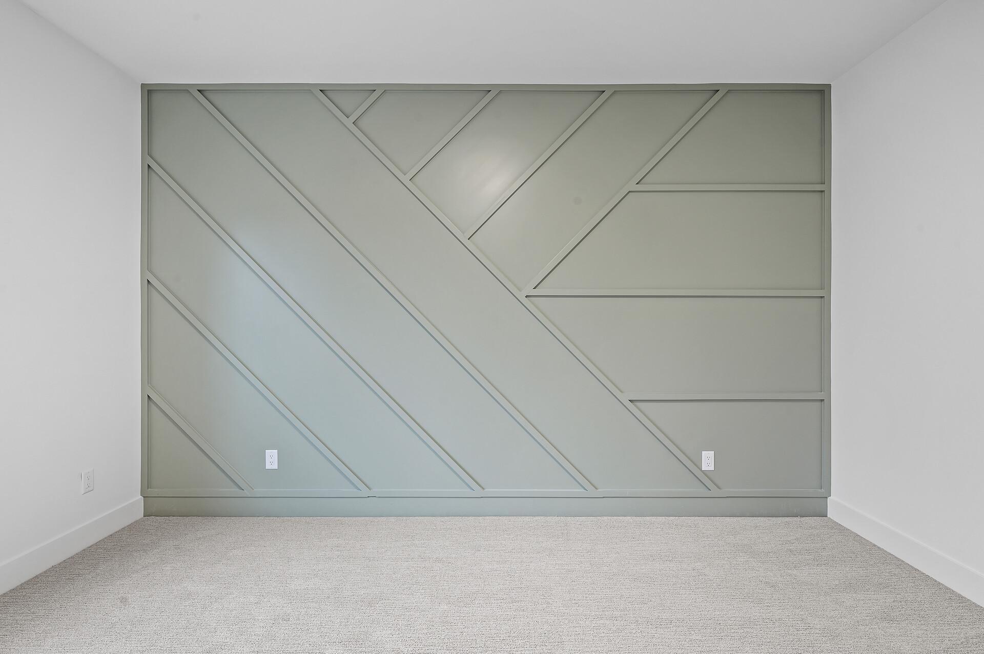 2318 Johnson Street NE Unit: 201