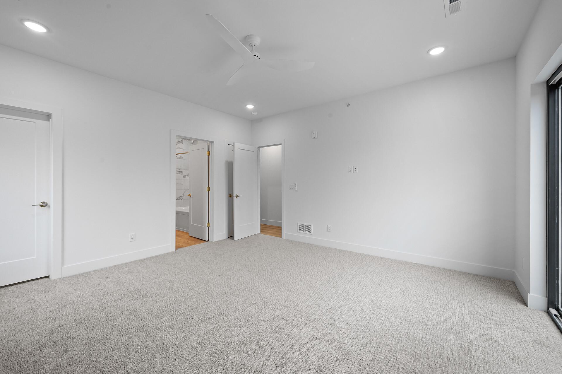 2318 Johnson Street NE Unit: 201