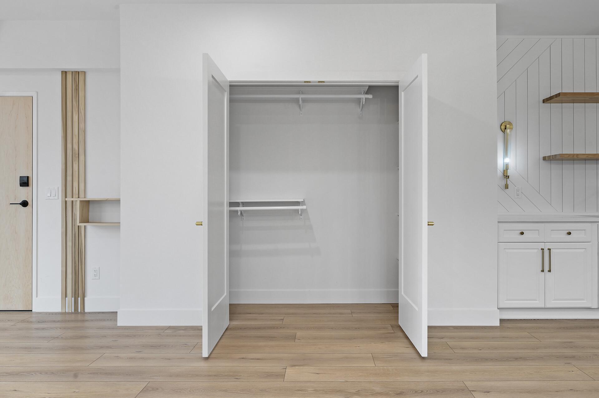 2318 Johnson Street NE Unit: 201