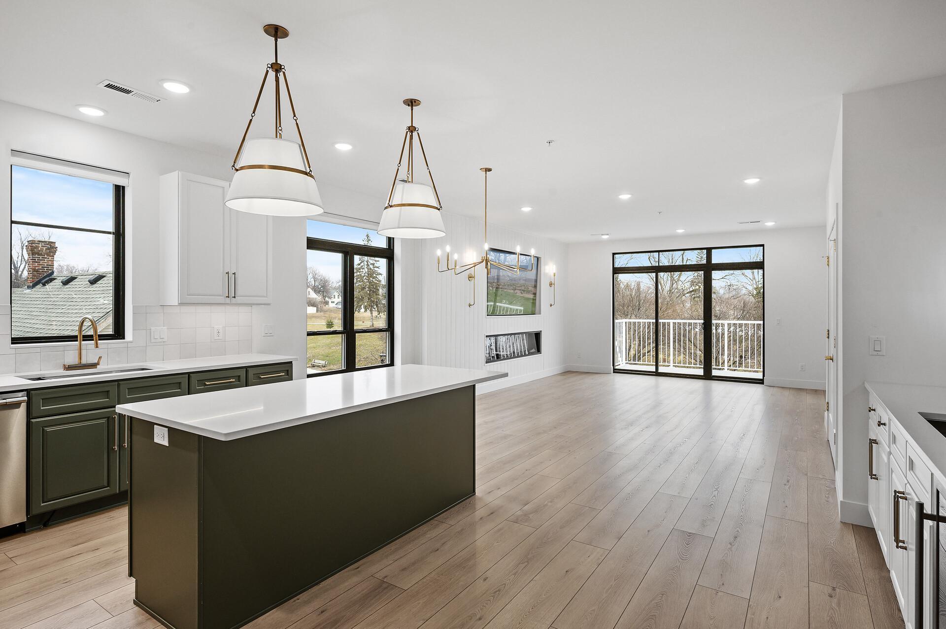 2318 Johnson Street NE Unit: 201