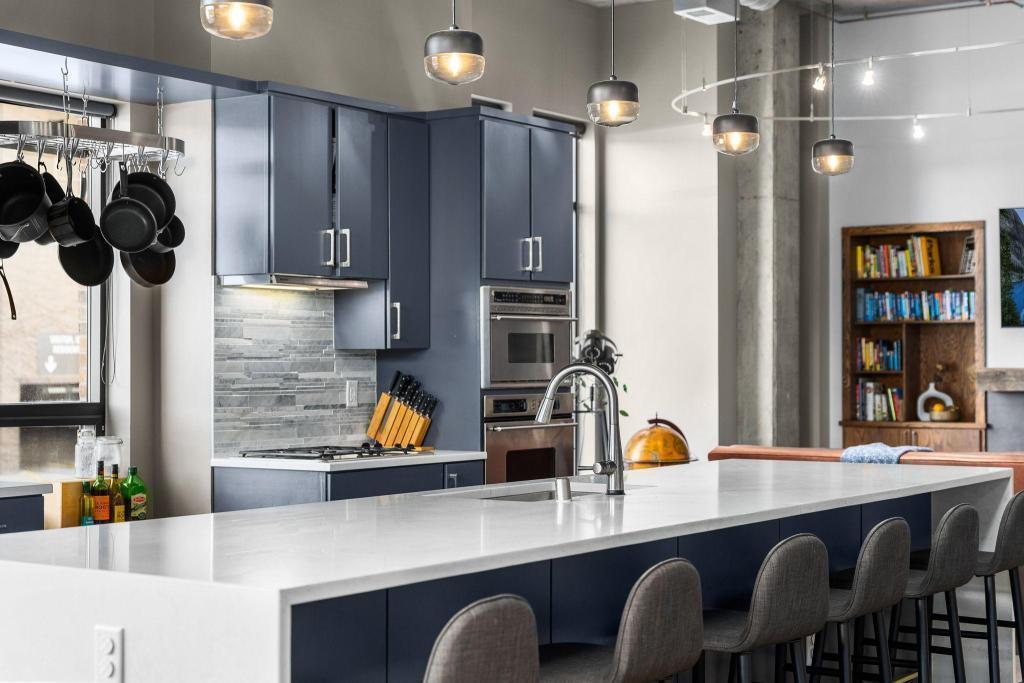 100 2nd Street NE Unit: A110