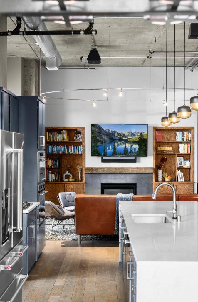 100 2nd Street NE Unit: A110