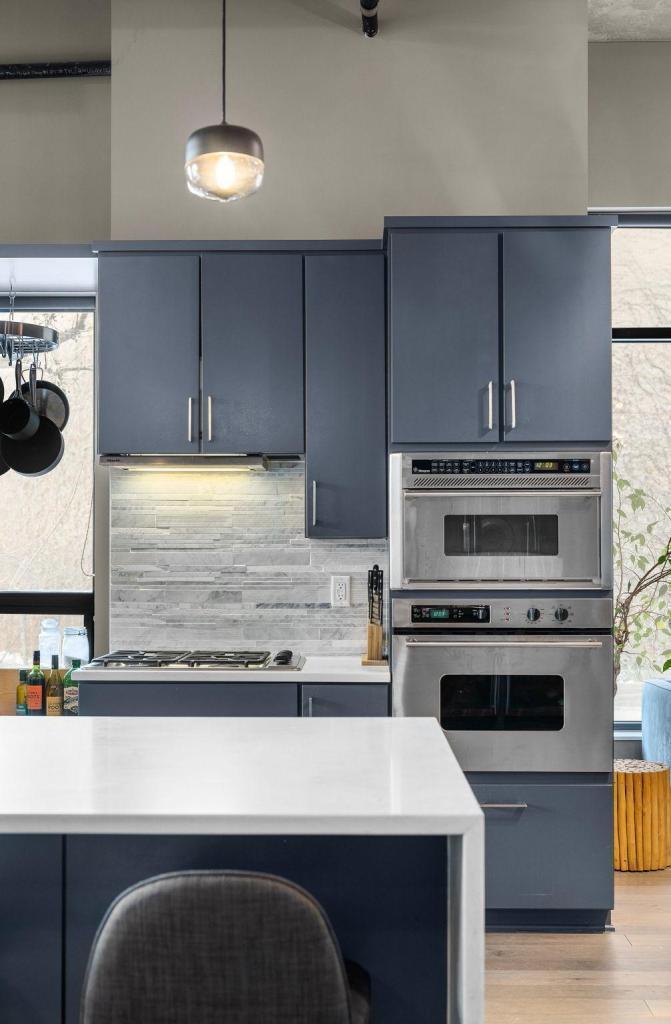 100 2nd Street NE Unit: A110