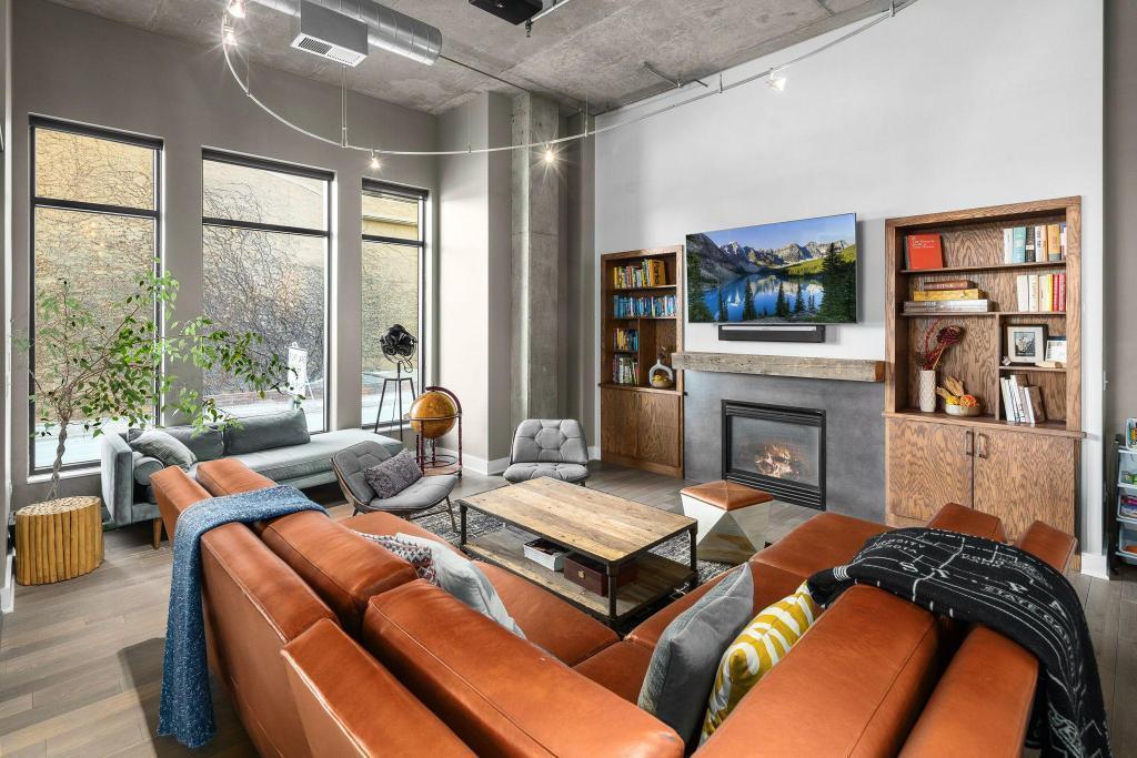 100 2nd Street NE Unit: A110