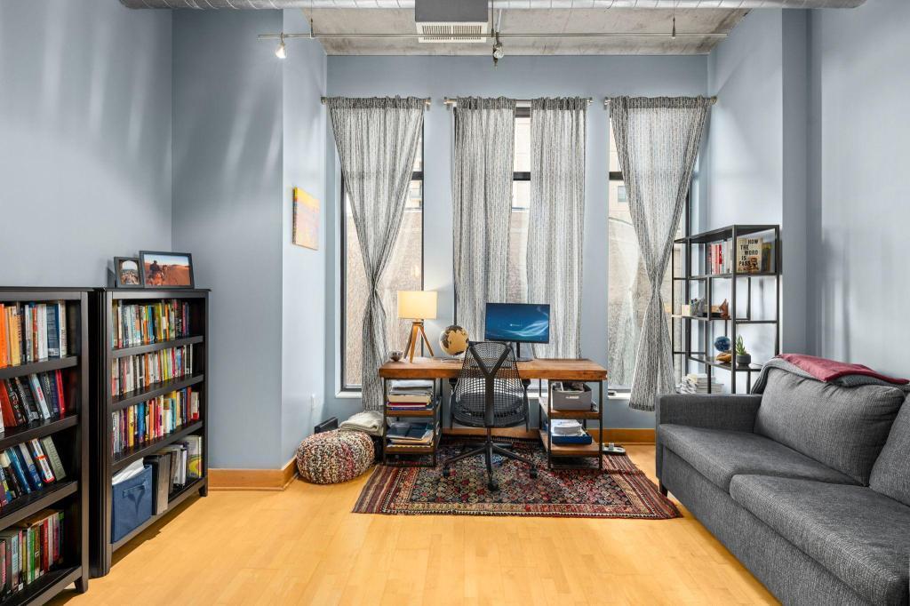 100 2nd Street NE Unit: A110