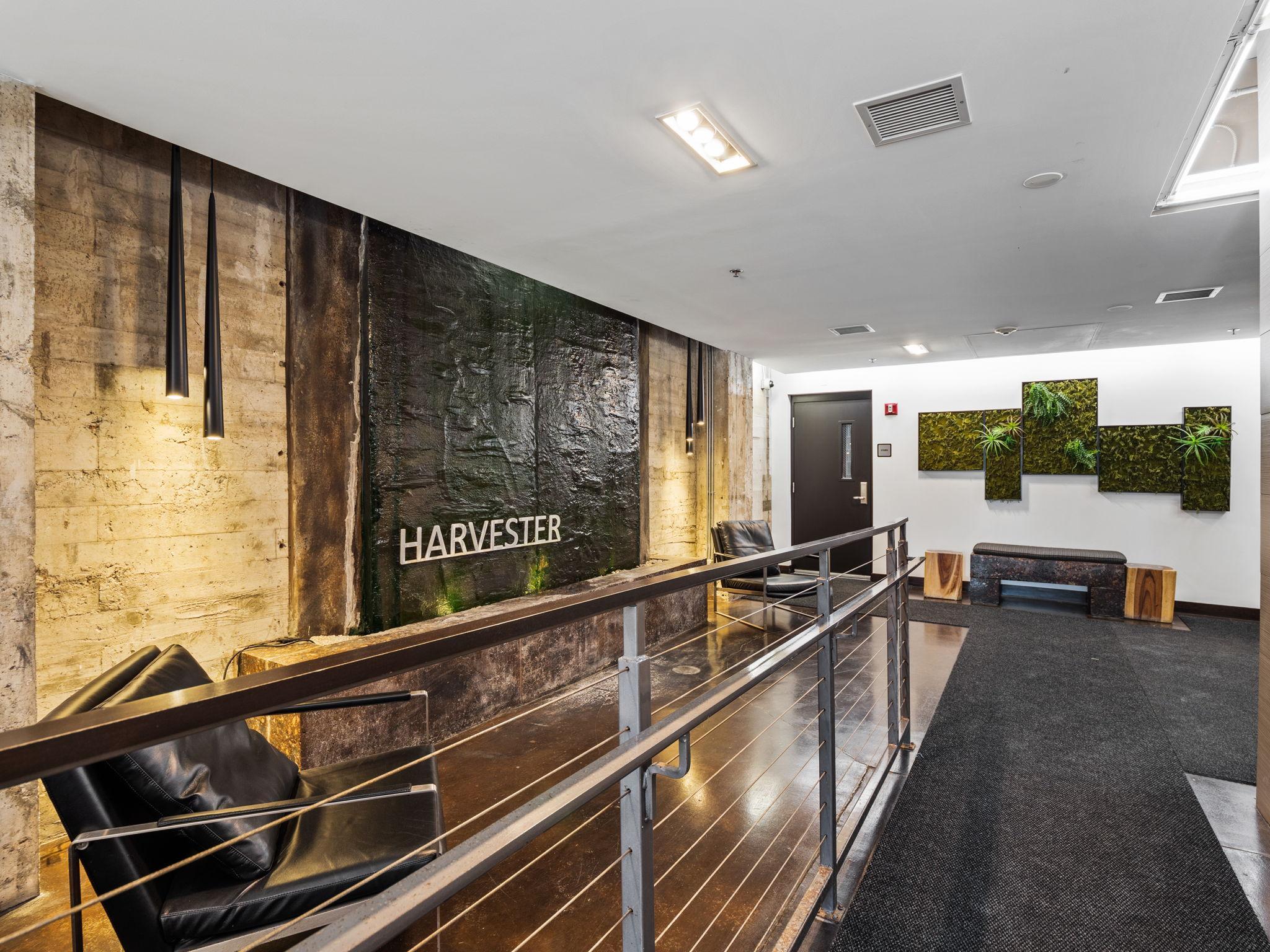 618 Washington Avenue N Unit: 502