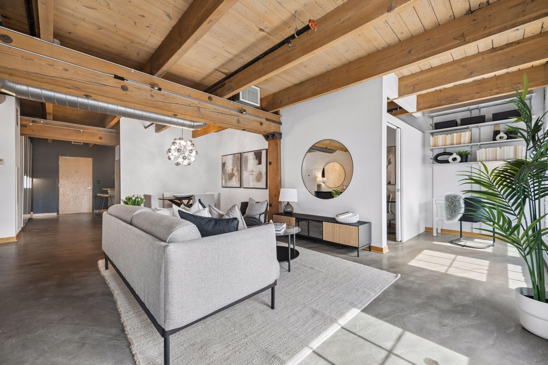 404 Washington Avenue N Unit: 307