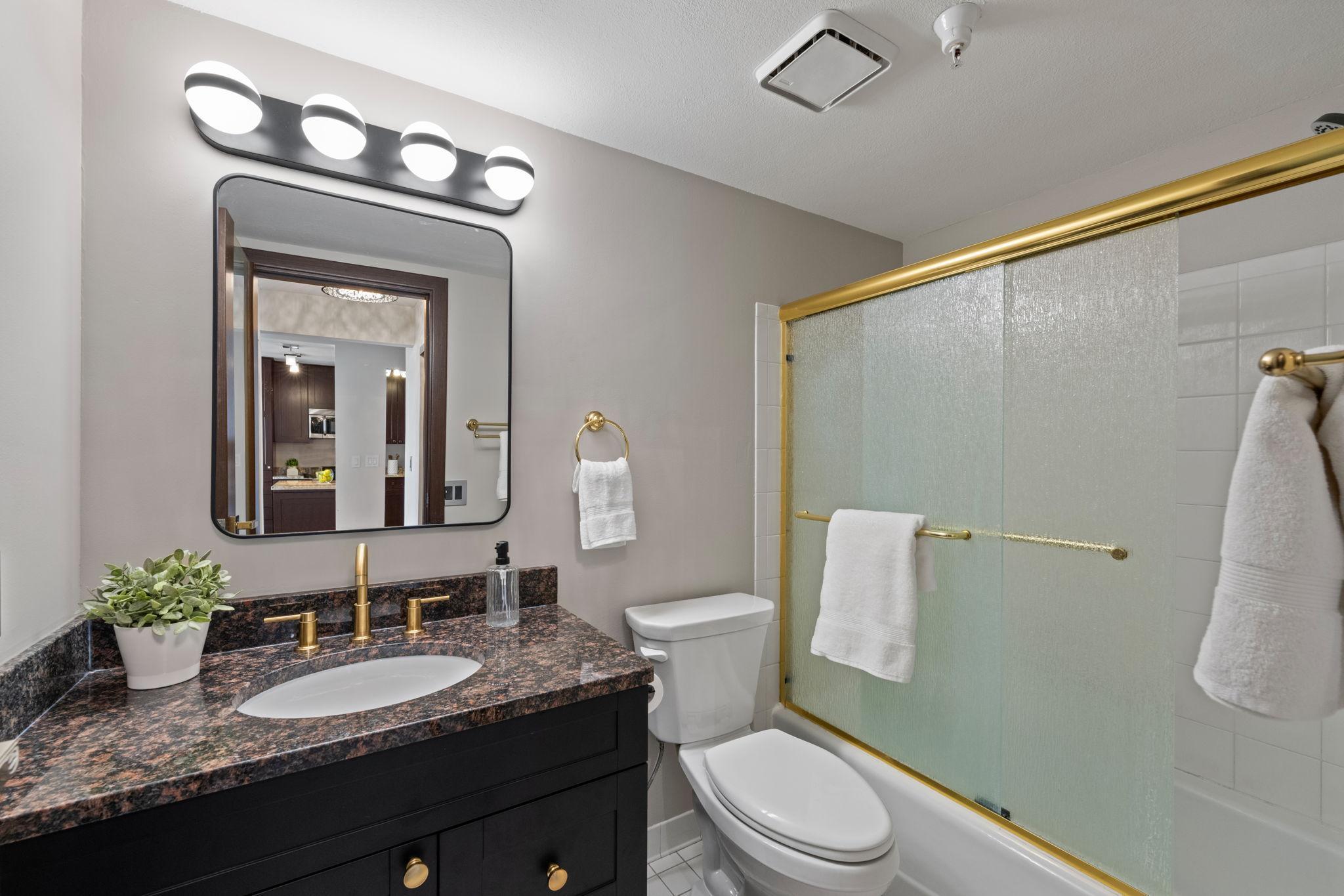 401 S 1st Street Unit: 1613
