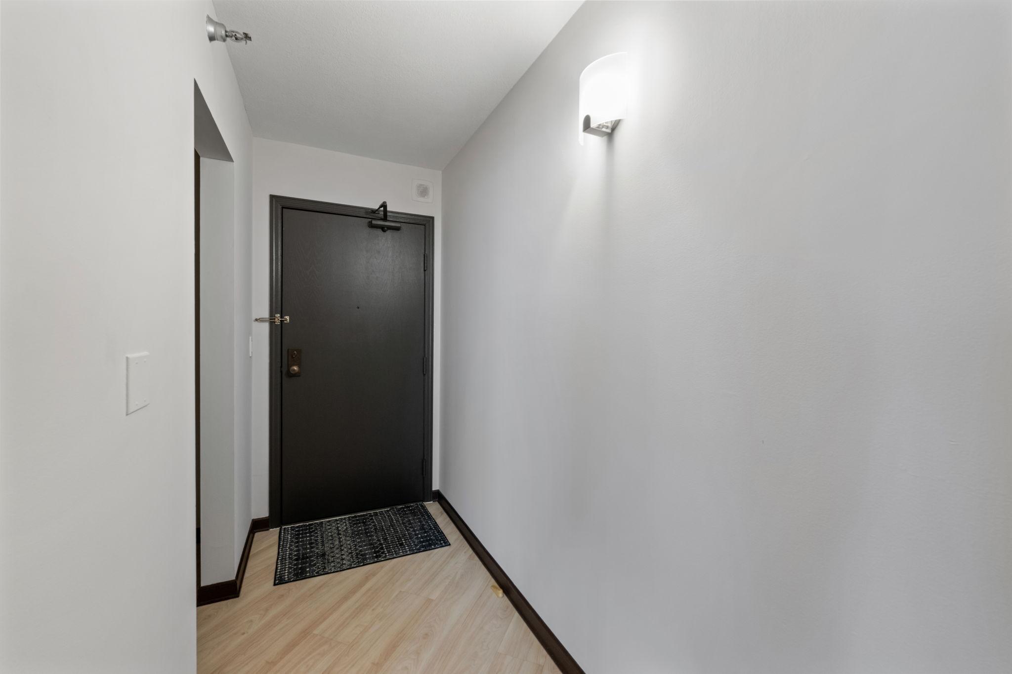 401 S 1st Street Unit: 1613