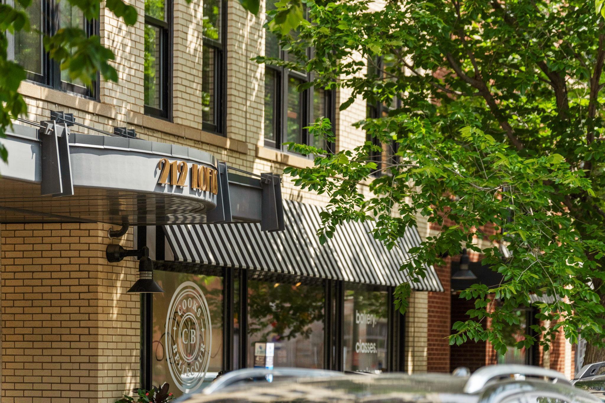 212 N 1st Street Unit: 409