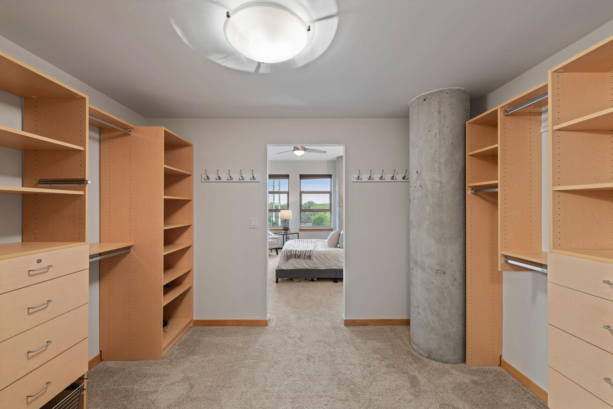 212 N 1st Street Unit: 409