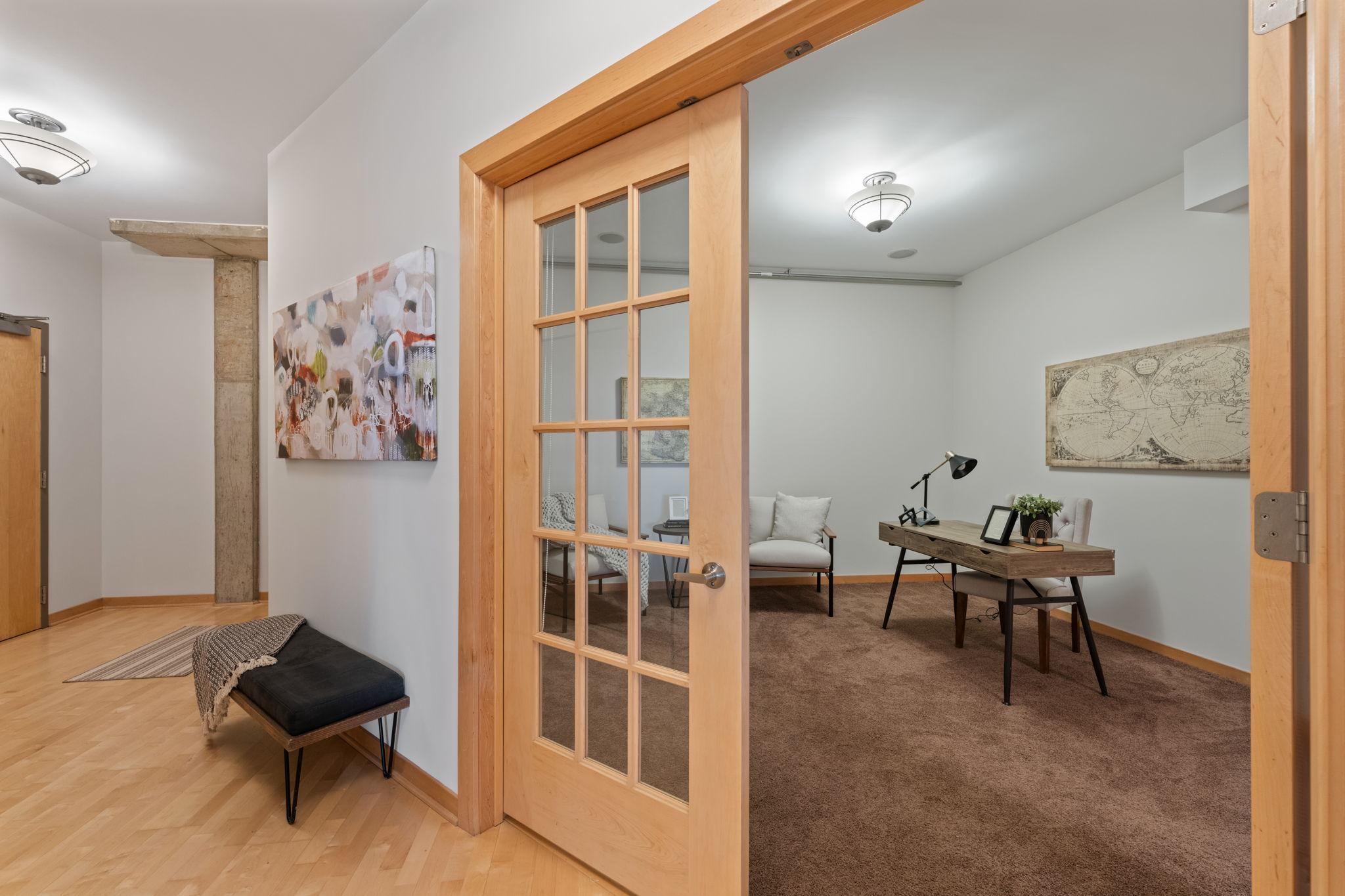 212 N 1st Street Unit: 409